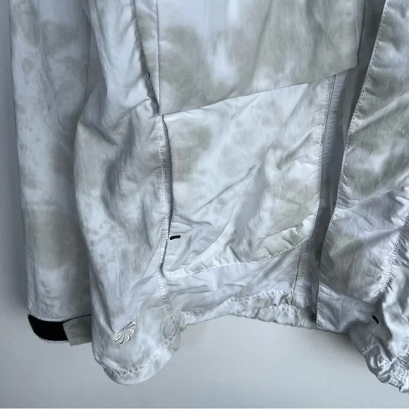 Nike Size L Men’s Sportswear Tech Pack Woven Hooded Jacket In Green/ White - Picture 8 of 13